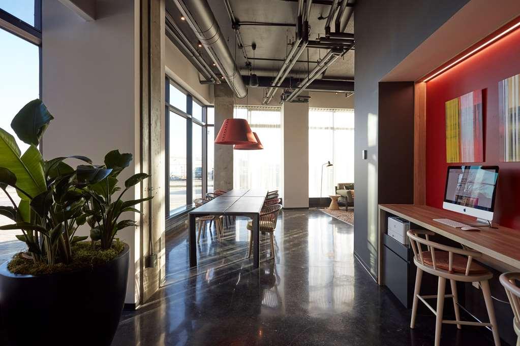 Alt Hotel Calgary East Village Εσωτερικό φωτογραφία
