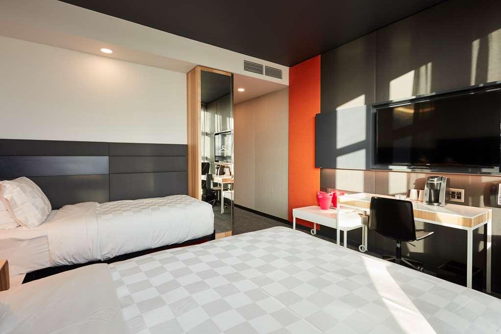 Alt Hotel Calgary East Village Δωμάτιο φωτογραφία