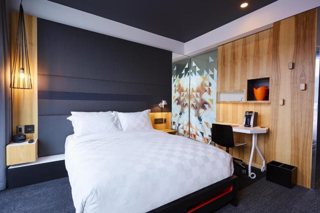 Alt Hotel Calgary East Village Εξωτερικό φωτογραφία