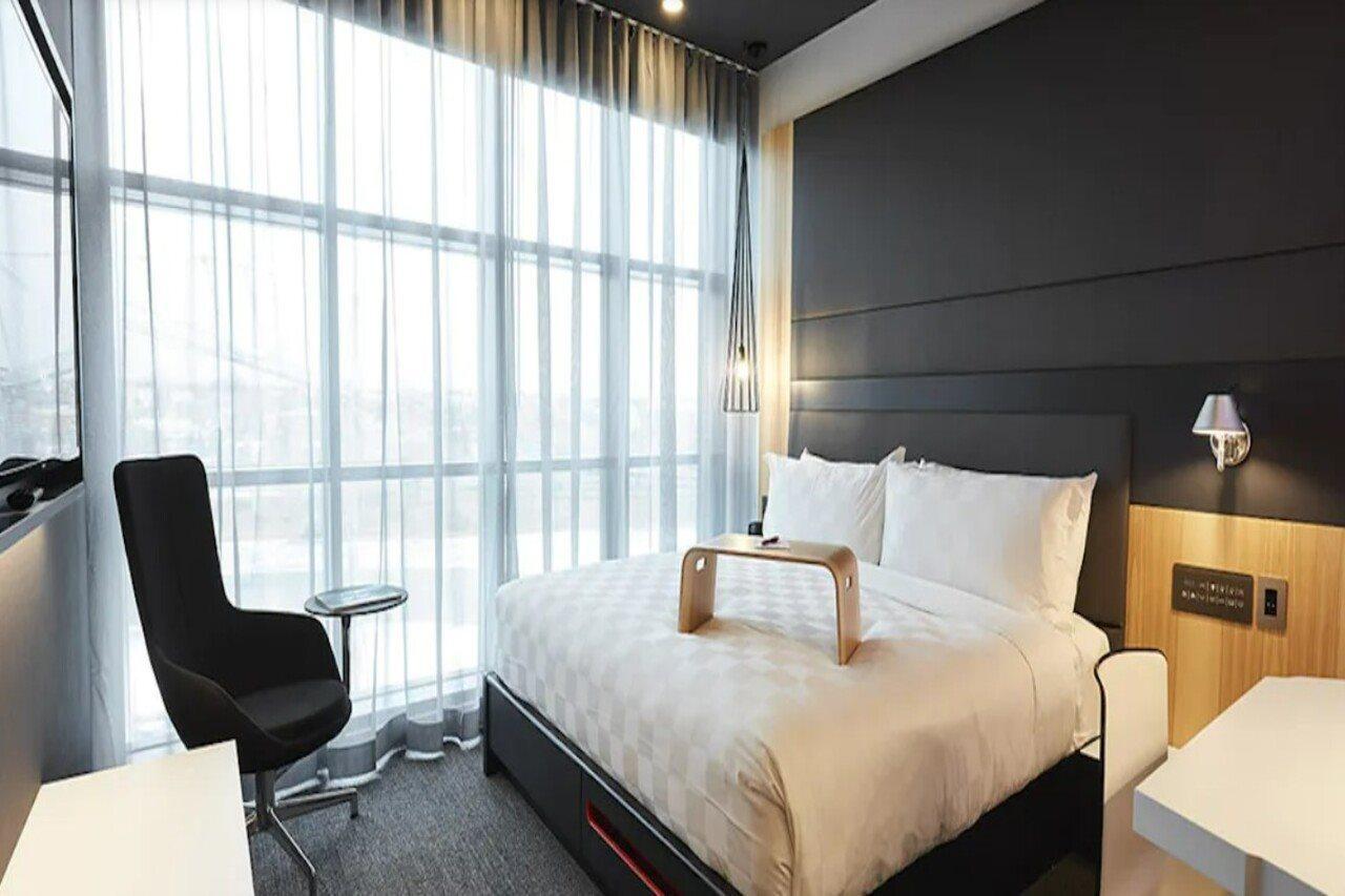 Alt Hotel Calgary East Village Εξωτερικό φωτογραφία