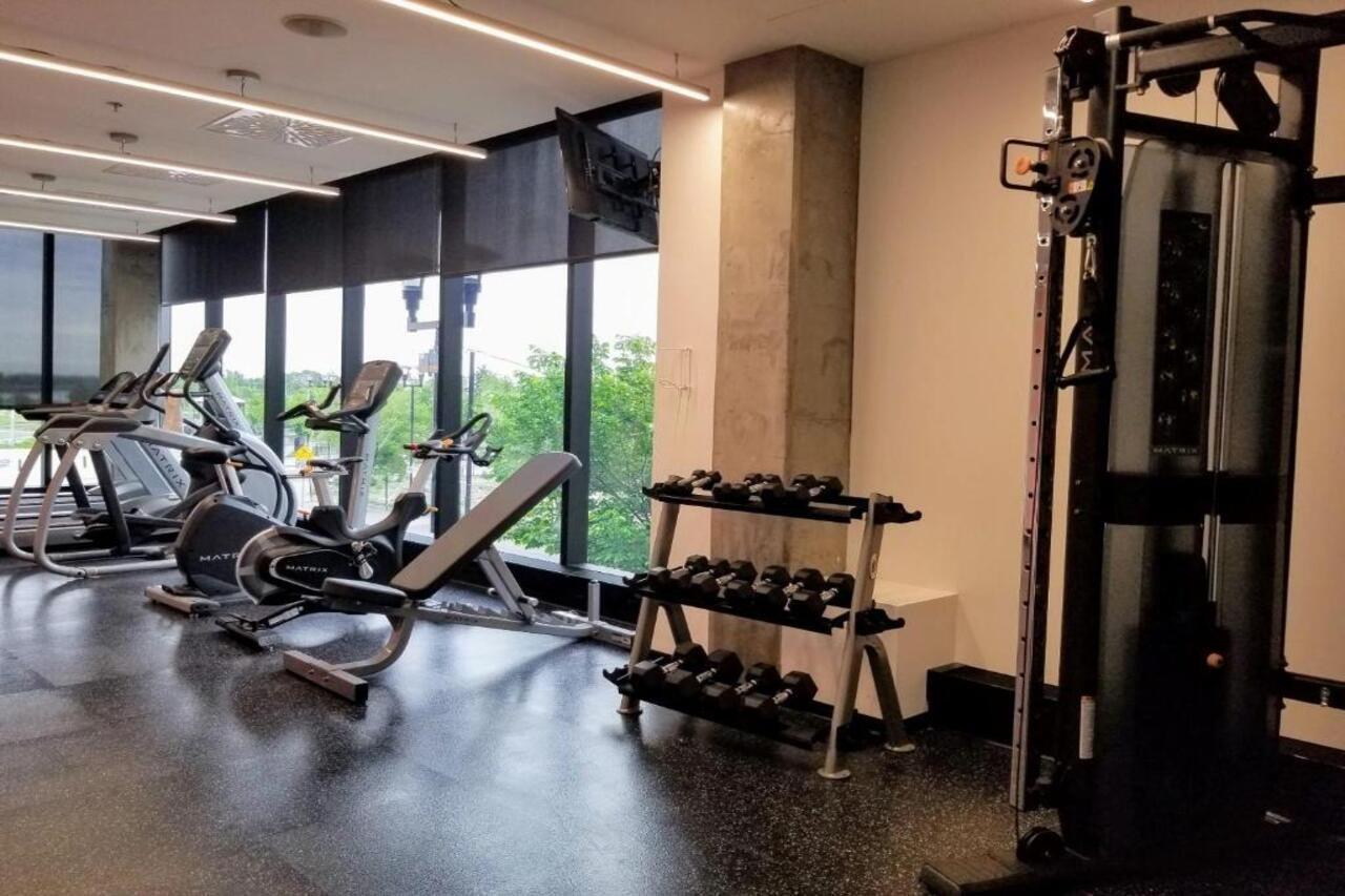 Alt Hotel Calgary East Village Εξωτερικό φωτογραφία
