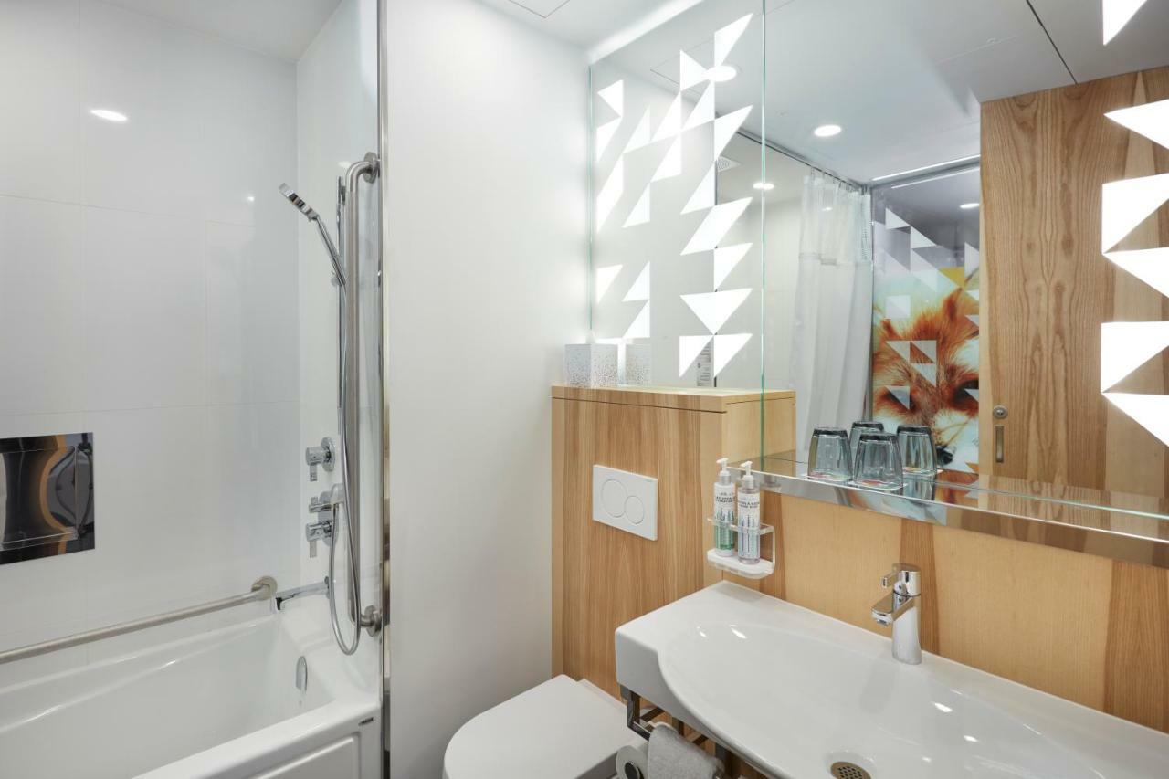 Alt Hotel Calgary East Village Εξωτερικό φωτογραφία