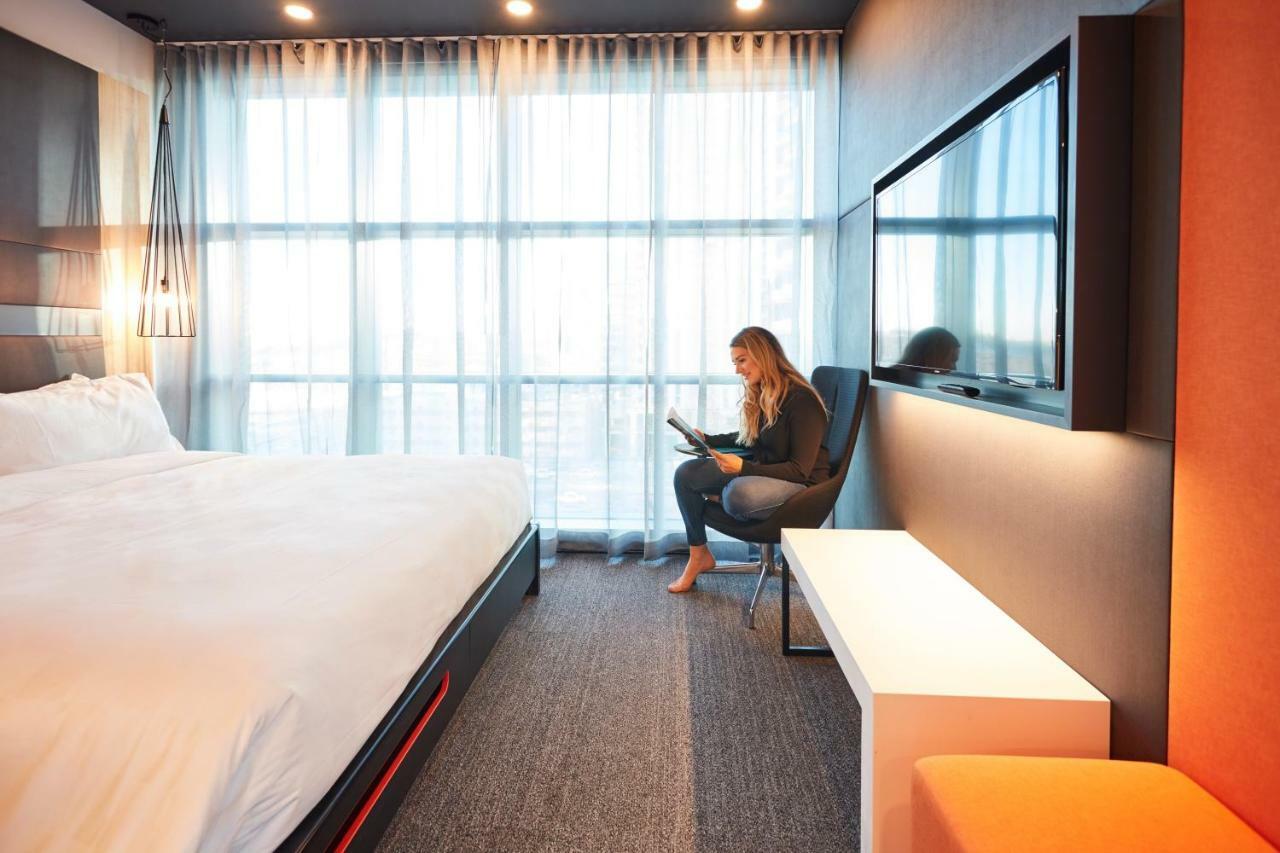 Alt Hotel Calgary East Village Εξωτερικό φωτογραφία
