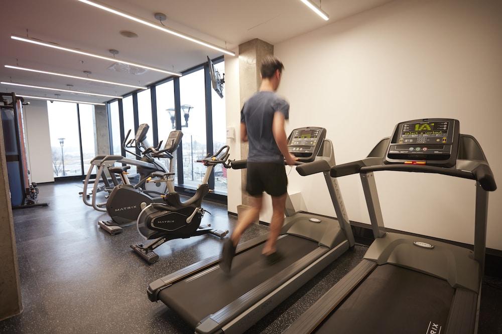 Alt Hotel Calgary East Village Εξωτερικό φωτογραφία