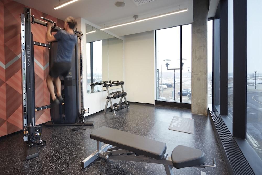Alt Hotel Calgary East Village Εξωτερικό φωτογραφία
